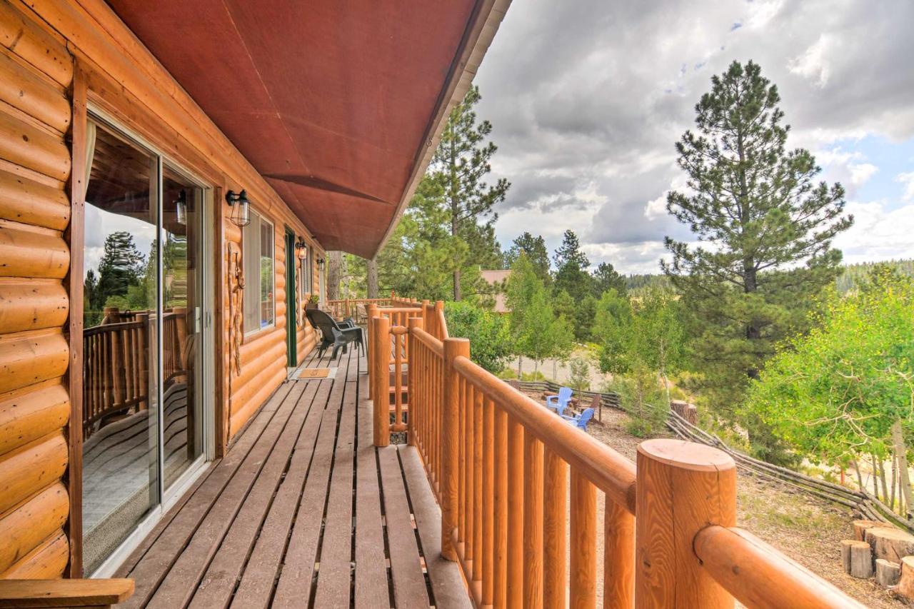 Pet-Friendly Duck Creek Village Retreat With Deck! Exterior photo