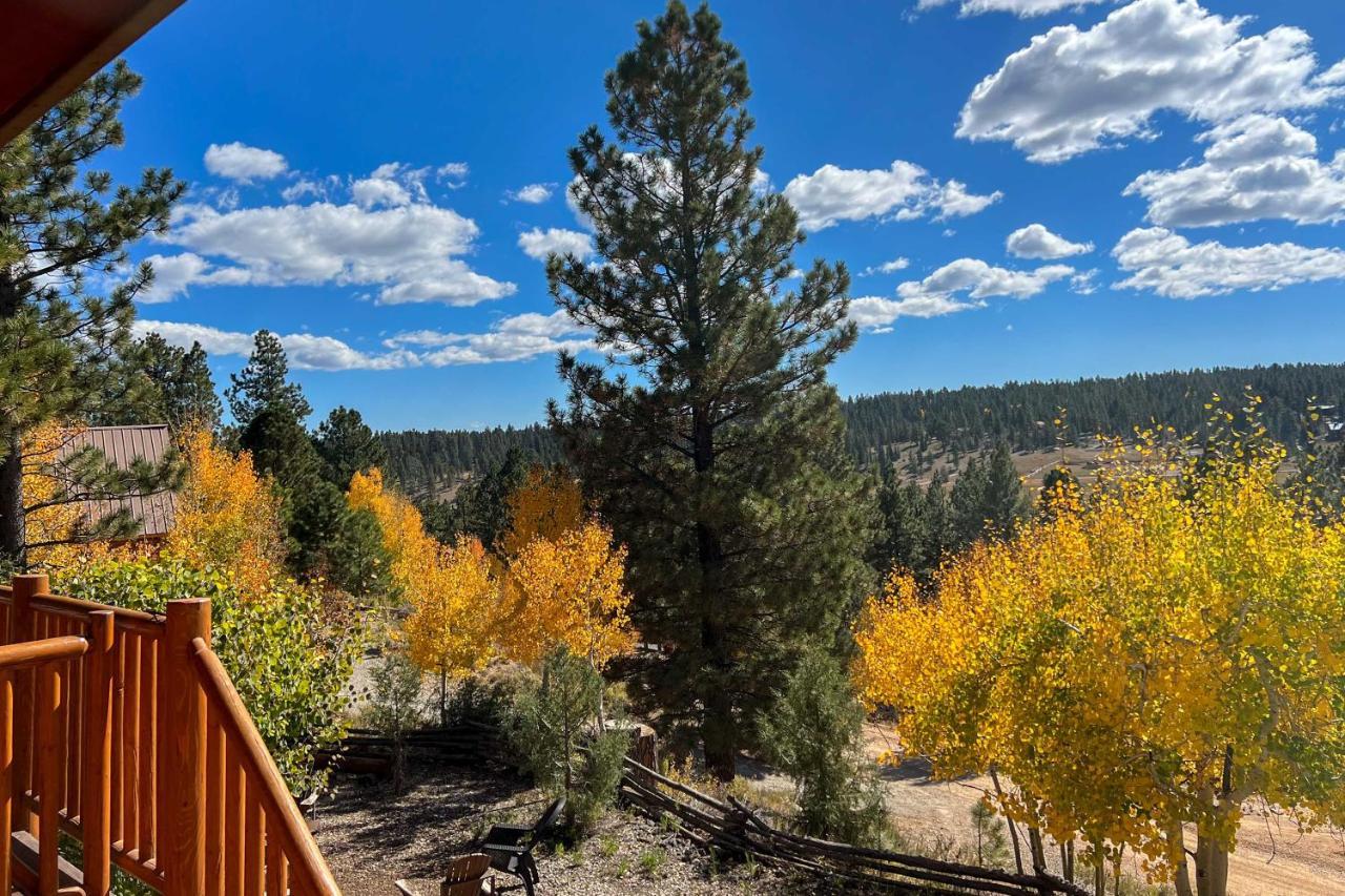 Pet-Friendly Duck Creek Village Retreat With Deck! Exterior photo